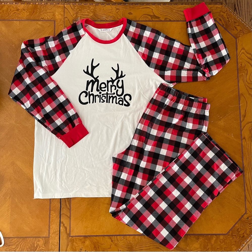 Christmas Pajamas Reindeer Red Black White Plaid matching set Sz 2XL PJs Unisex